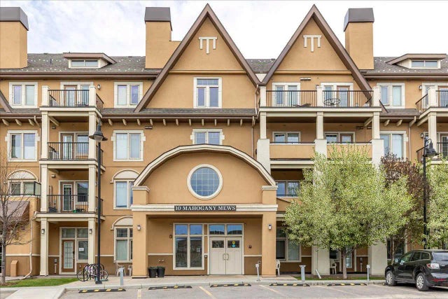 218, 10 Mahogany Mews Se, Calgary