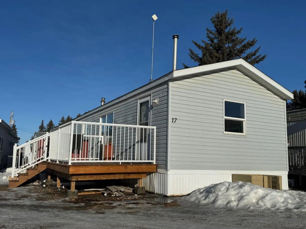 17, 4504 41 Street , Camrose