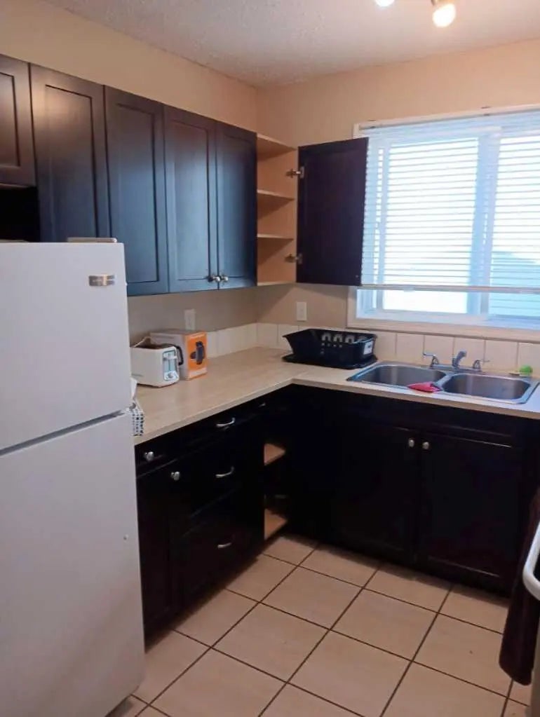 649 Pineland Road Northeast, Calgary – Residential Semi Detached (Half Duplex) Listing Photo 3