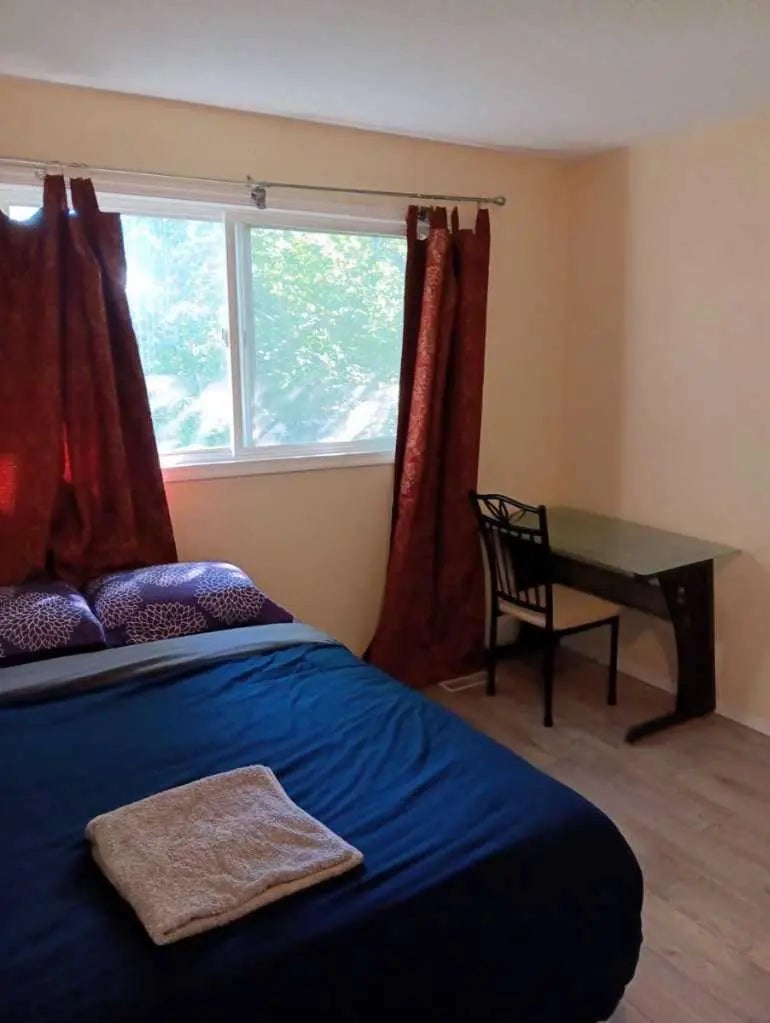 649 Pineland Road Northeast, Calgary – Residential Semi Detached (Half Duplex) Listing Photo 8