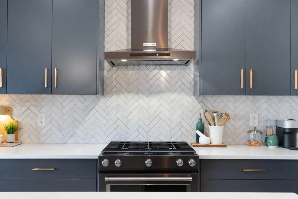 96 Emberside Glen , Cochrane