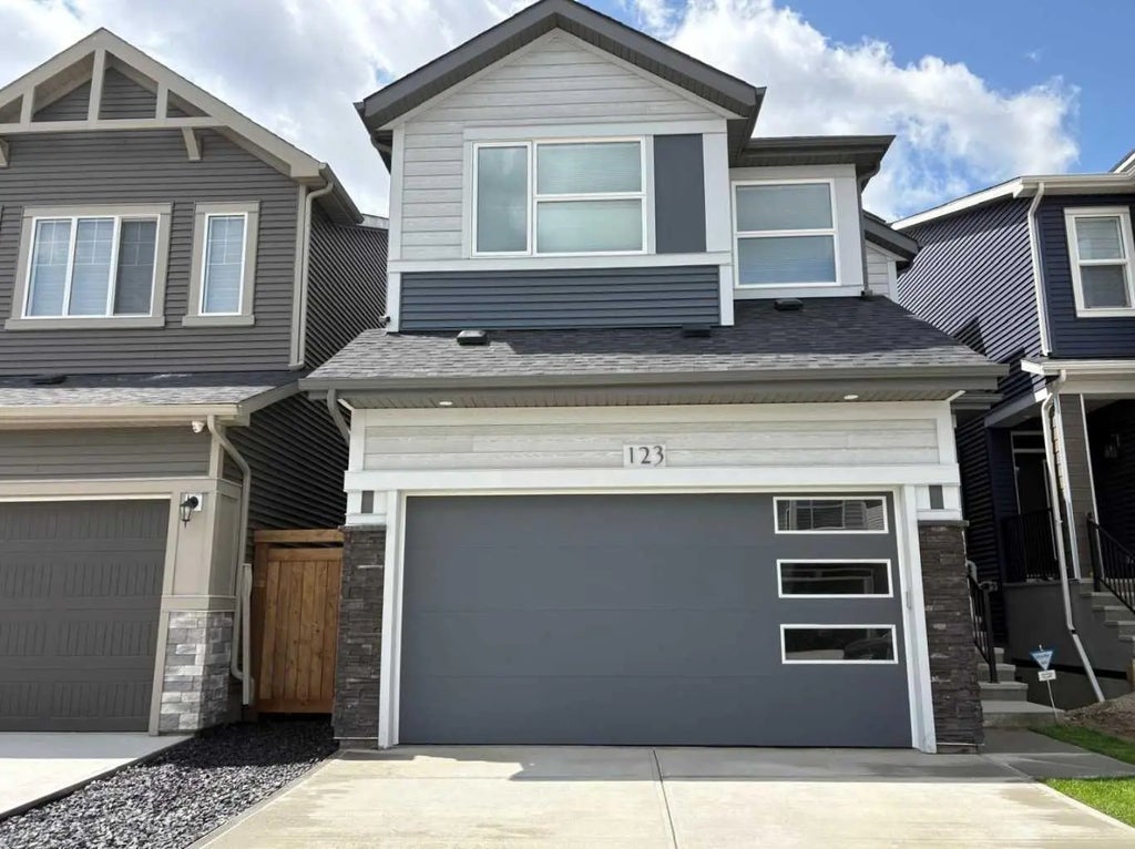 123 Mitchell Way Nw, Calgary