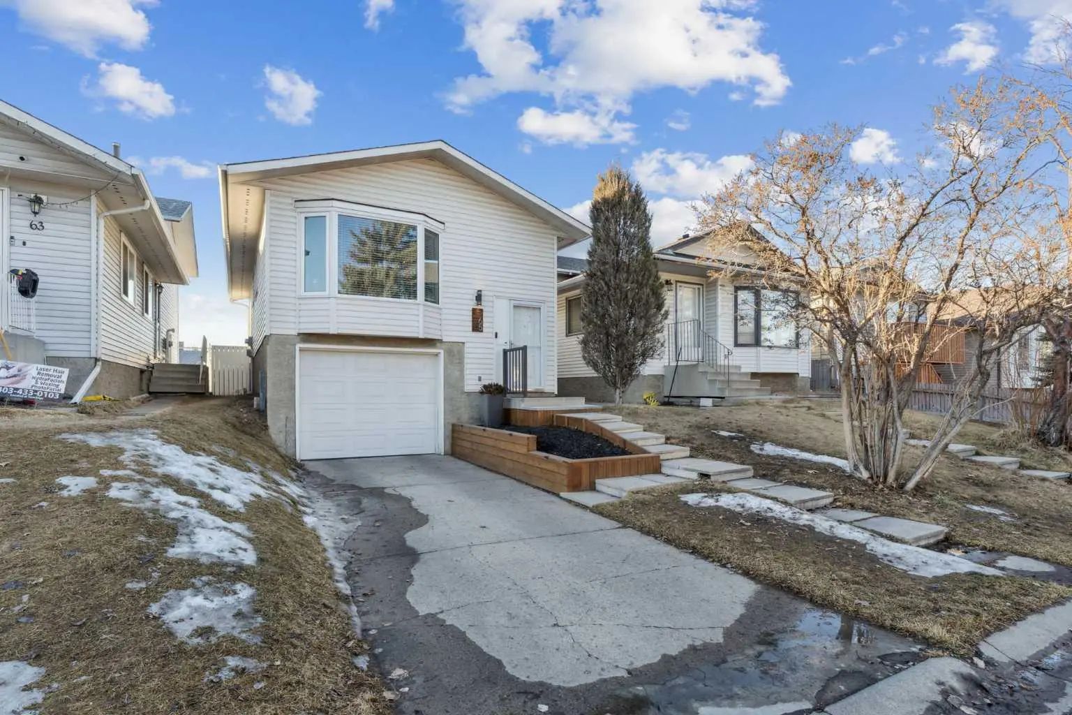 65 Tararidge Close Northeast, Calgary – Residential Detached Listing Photo 2