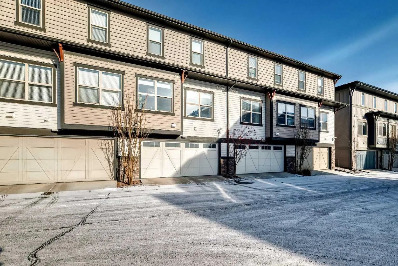 102 32 Horseshoe Crescent , Cochrane – Residential Row/Townhouse Listing Photo 17