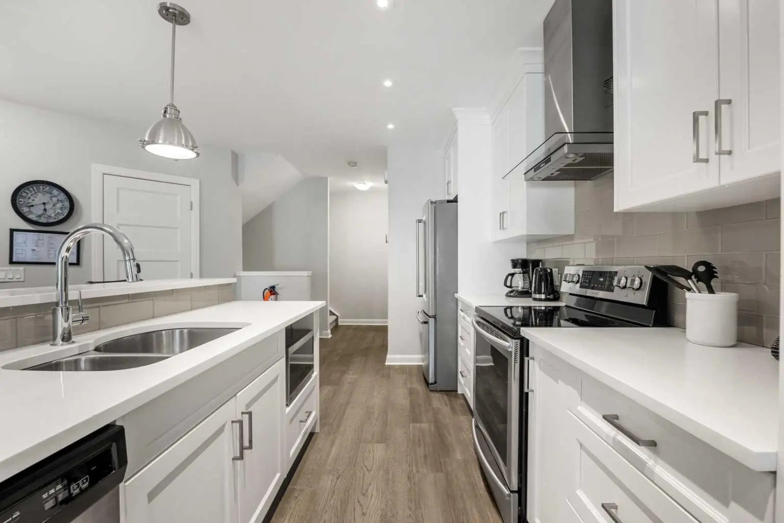 2, 530 56 Avenue Southwest, Calgary – Residential Row/Townhouse Listing Photo 10