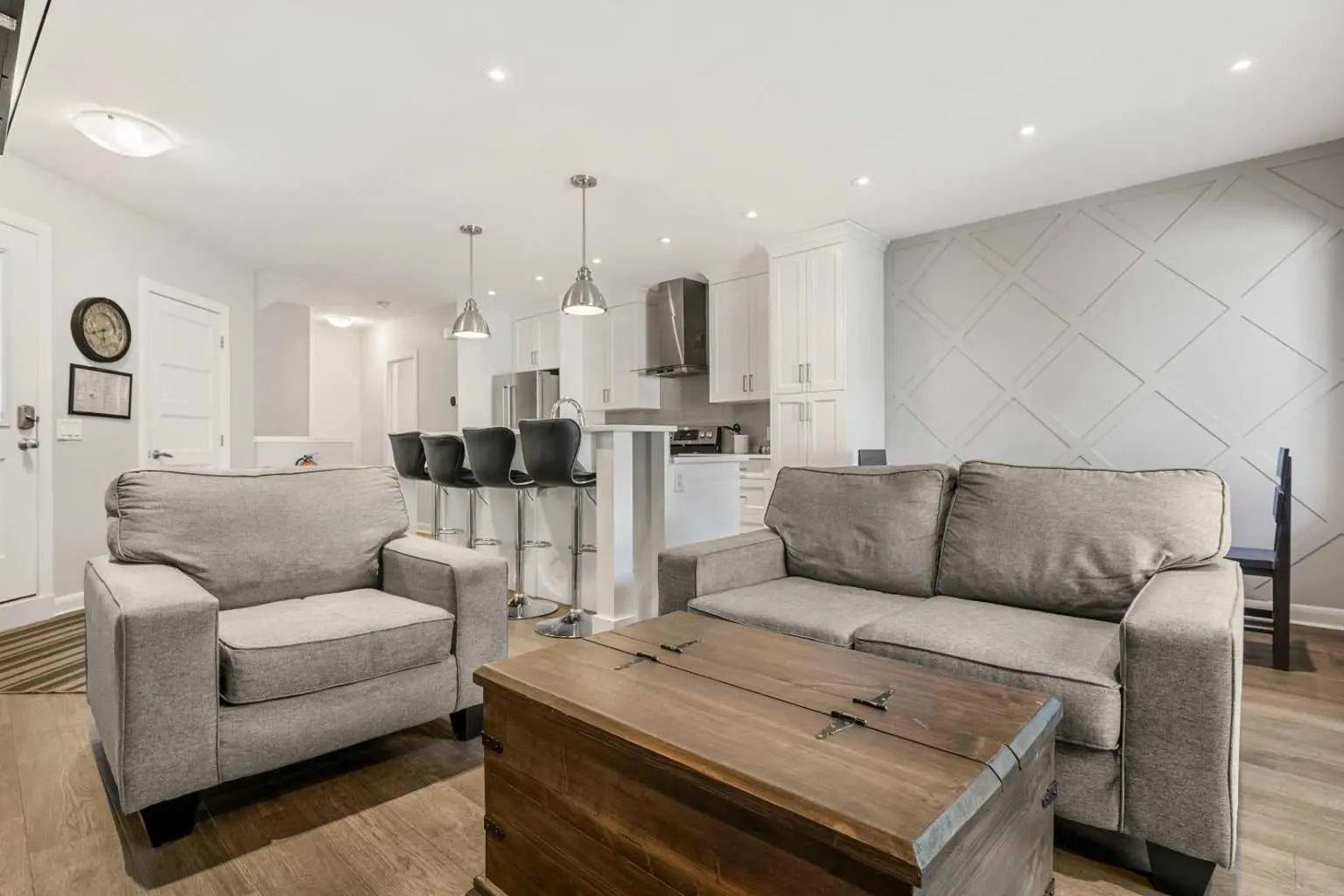 2, 530 56 Avenue Southwest, Calgary – Residential Row/Townhouse Listing Photo 6