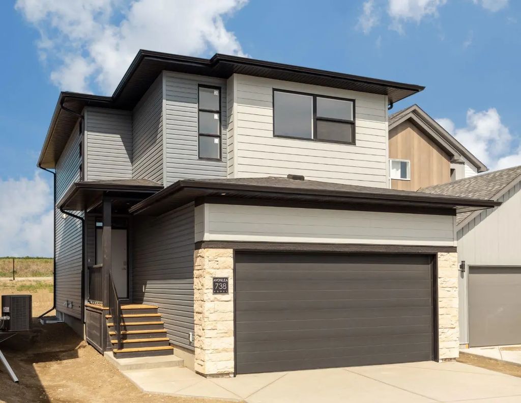 738 Violet Place W, Lethbridge