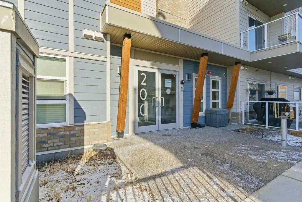 305, 200 Harvest Hills Place Northeast, Calgary – Residential Apartment Listing Photo 3