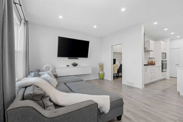 178 Sage Bluff Drive Nw, Calgary