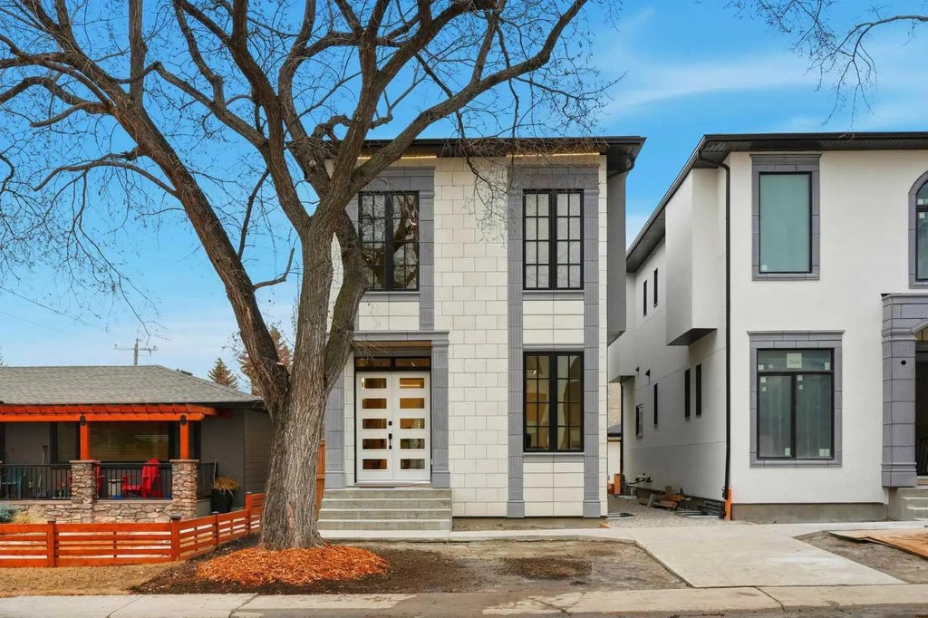 134 Lissington Drive Sw, Calgary