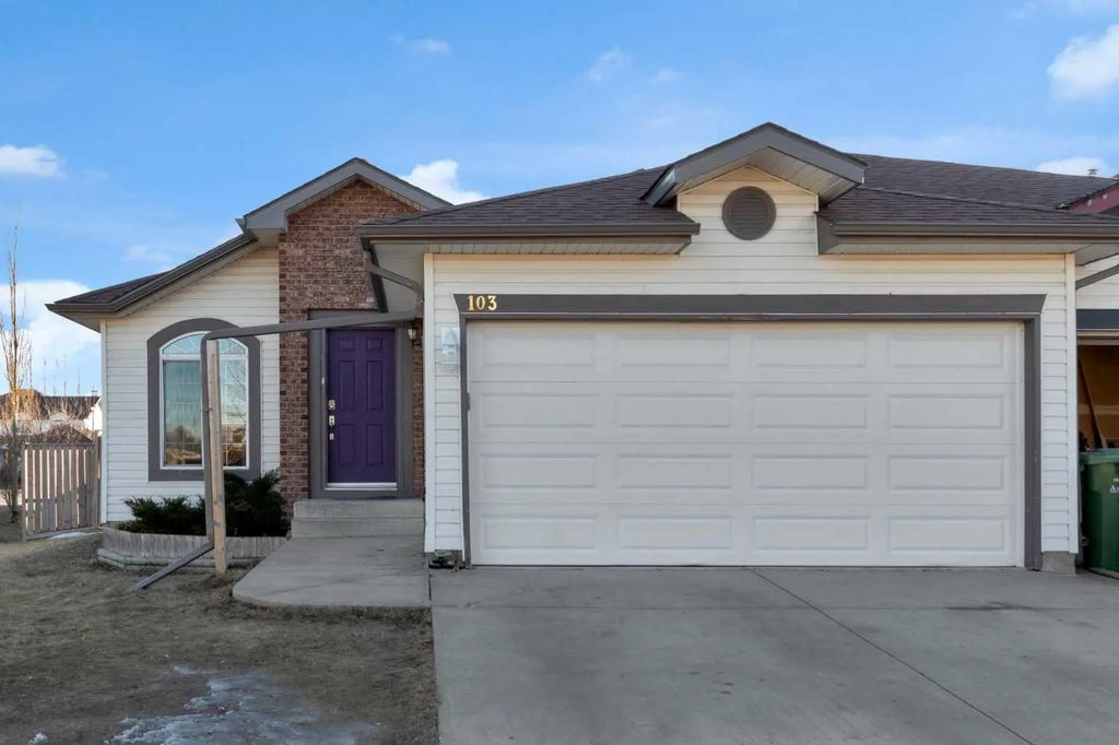 103 Canoe Square Sw, Airdrie