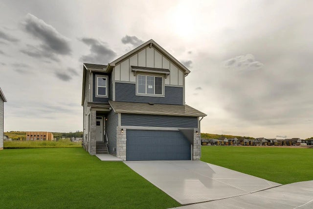 31 Creekstone Green Sw, Calgary