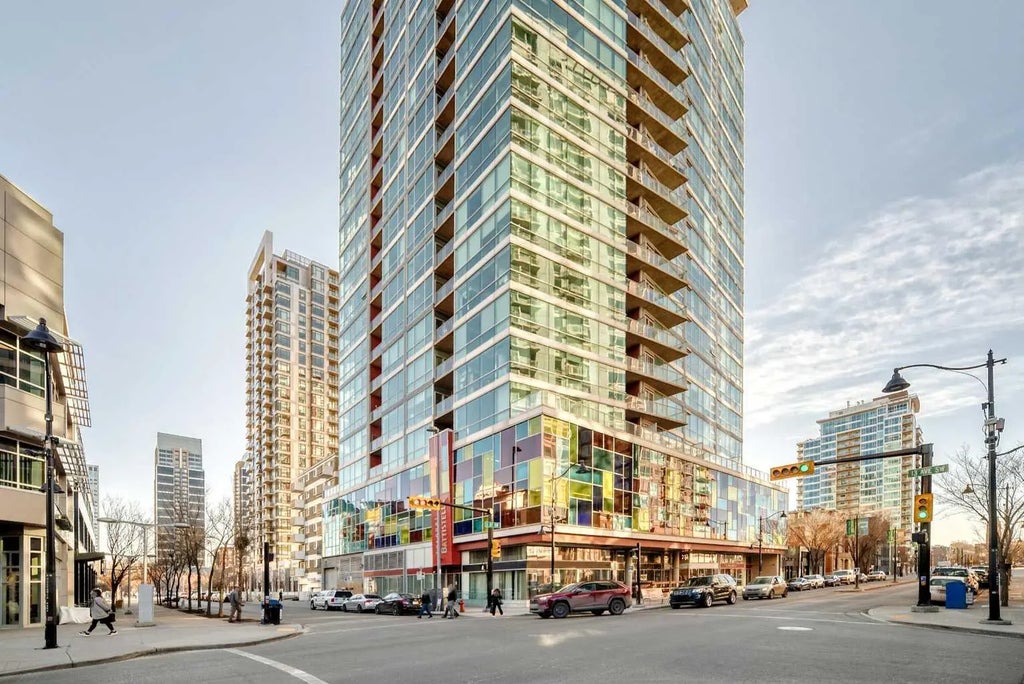810, 135 13 Avenue Sw, Calgary