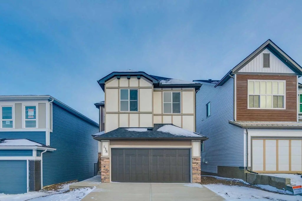 138 Annette Landing Nw, Calgary