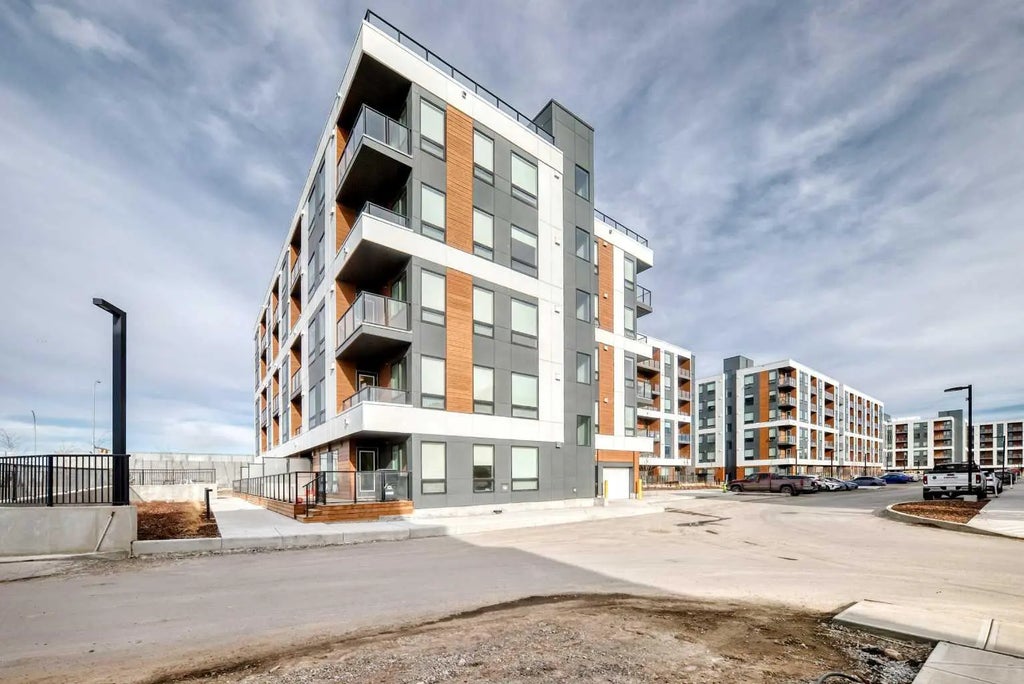 1104, 8500 19 Avenue Se, Calgary