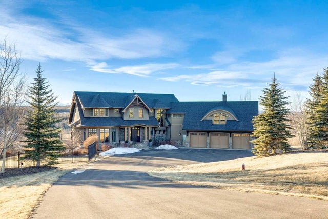 43 Red Willow Crescent W, Rural Foothills County