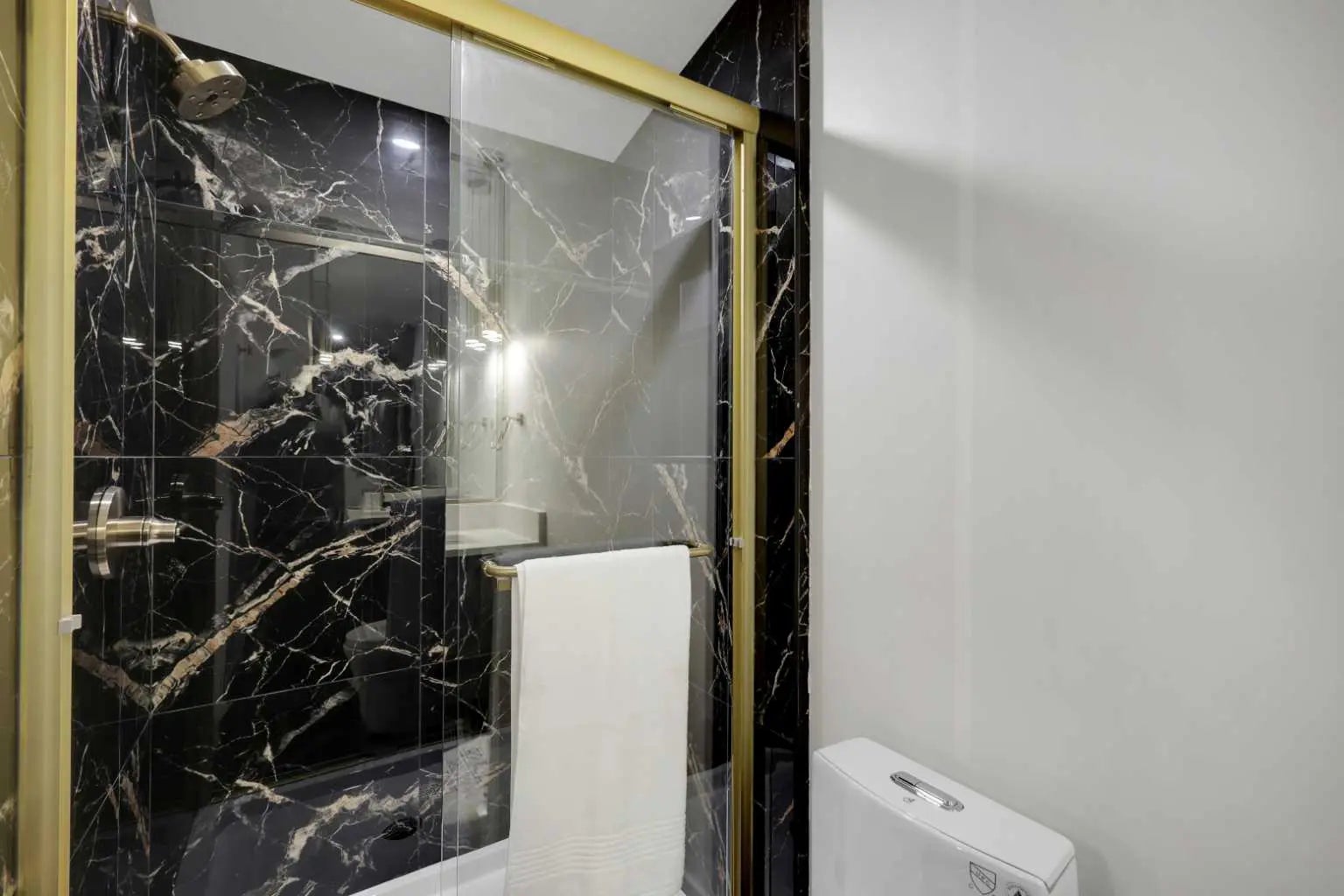 6316 Travois Crescent Northwest, Calgary – Residential Detached Listing Photo 27