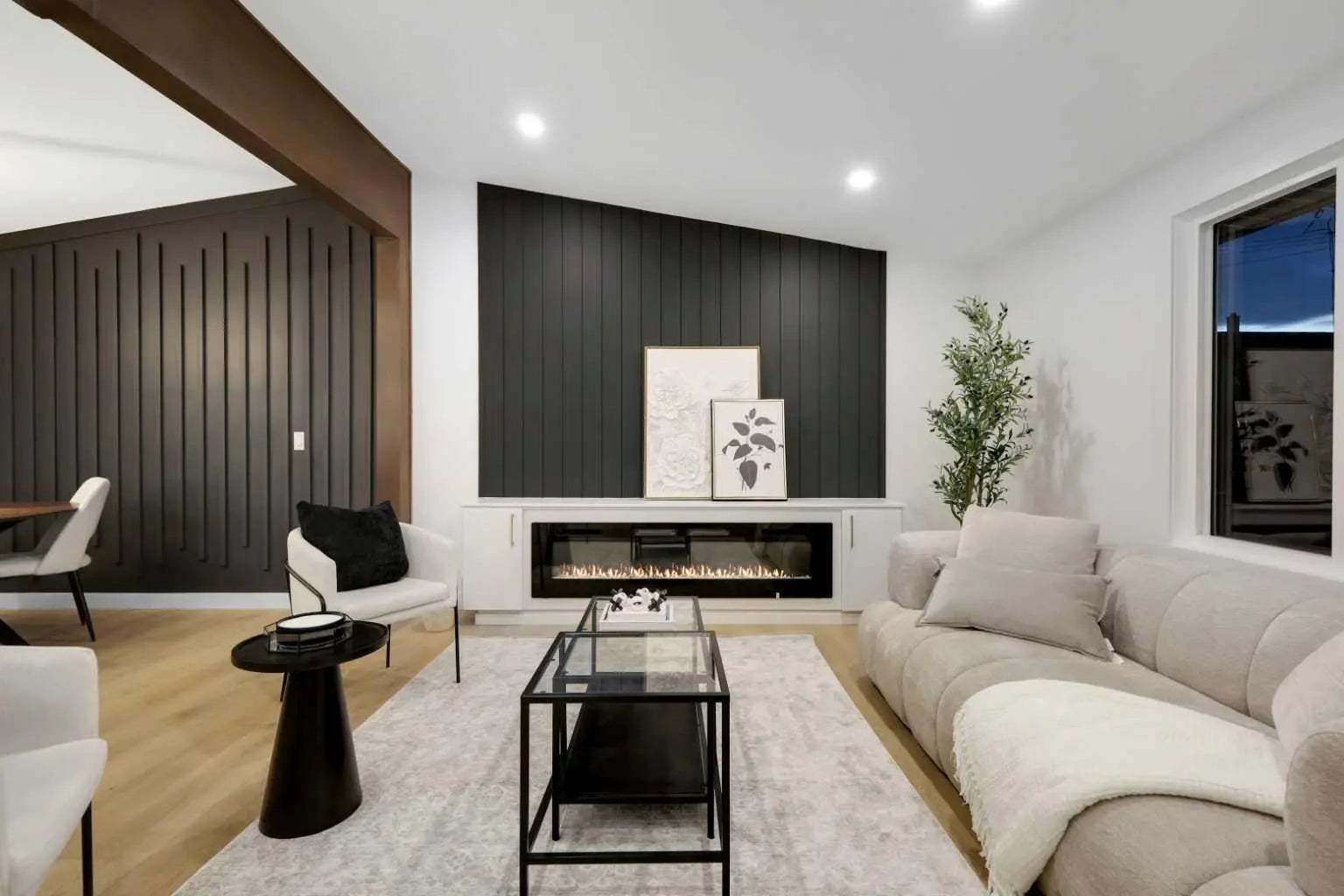 6316 Travois Crescent Northwest, Calgary – Residential Detached Listing Photo 6