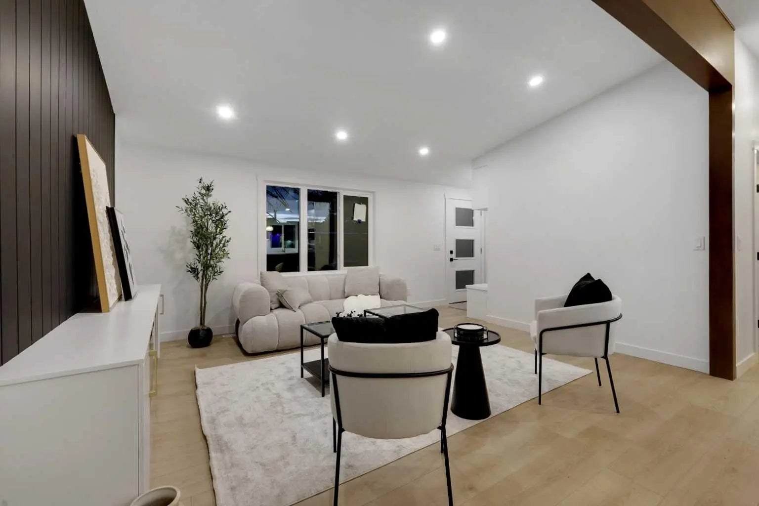 6316 Travois Crescent Northwest, Calgary – Residential Detached Listing Photo 9