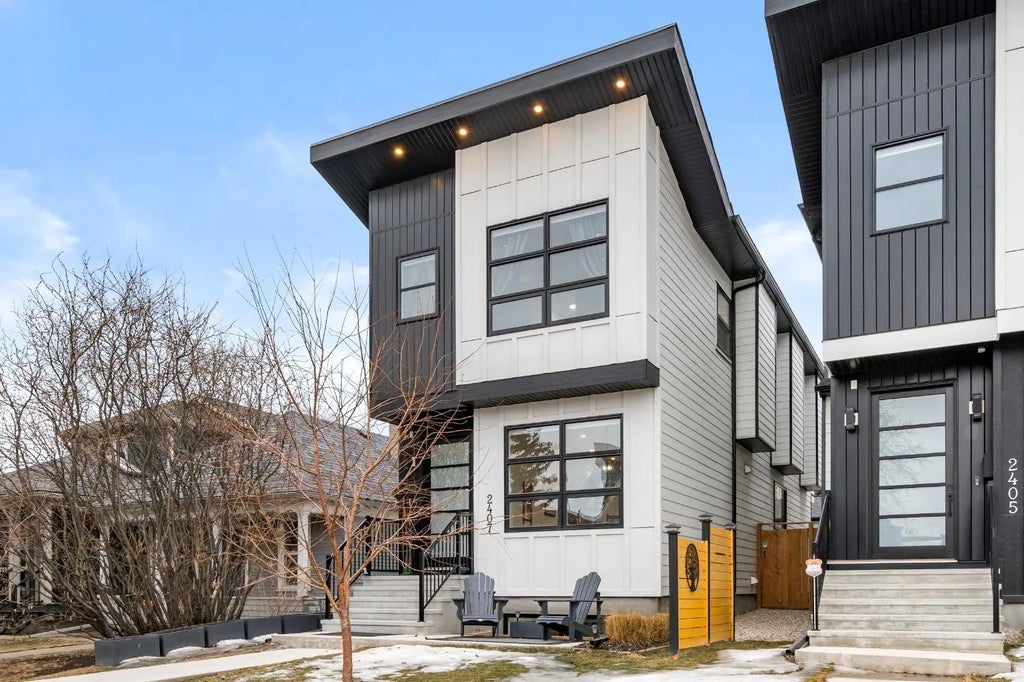 2407 33 Street Sw, Calgary