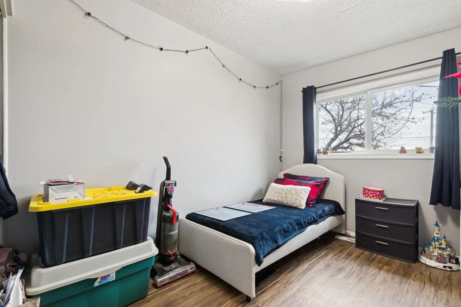 157 Penbrooke Close Southeast, Calgary – Residential Semi Detached (Half Duplex) Listing Photo 10