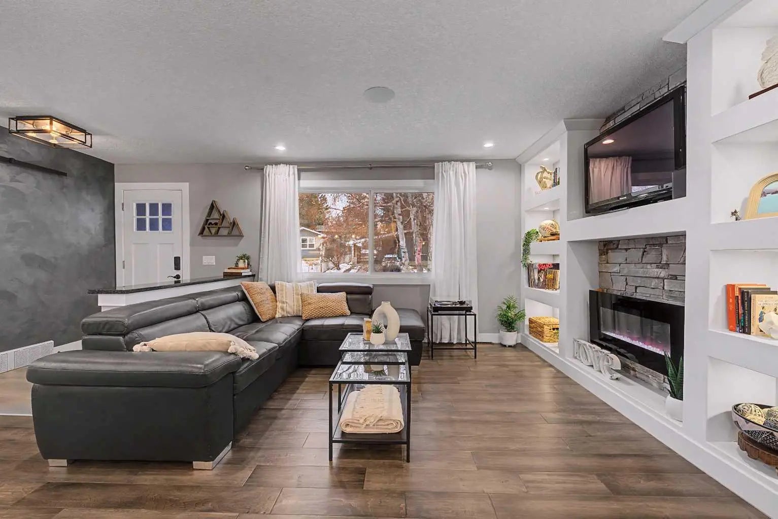 32 Sinclair Crescent Southwest, Calgary – Residential Detached Listing Photo 9