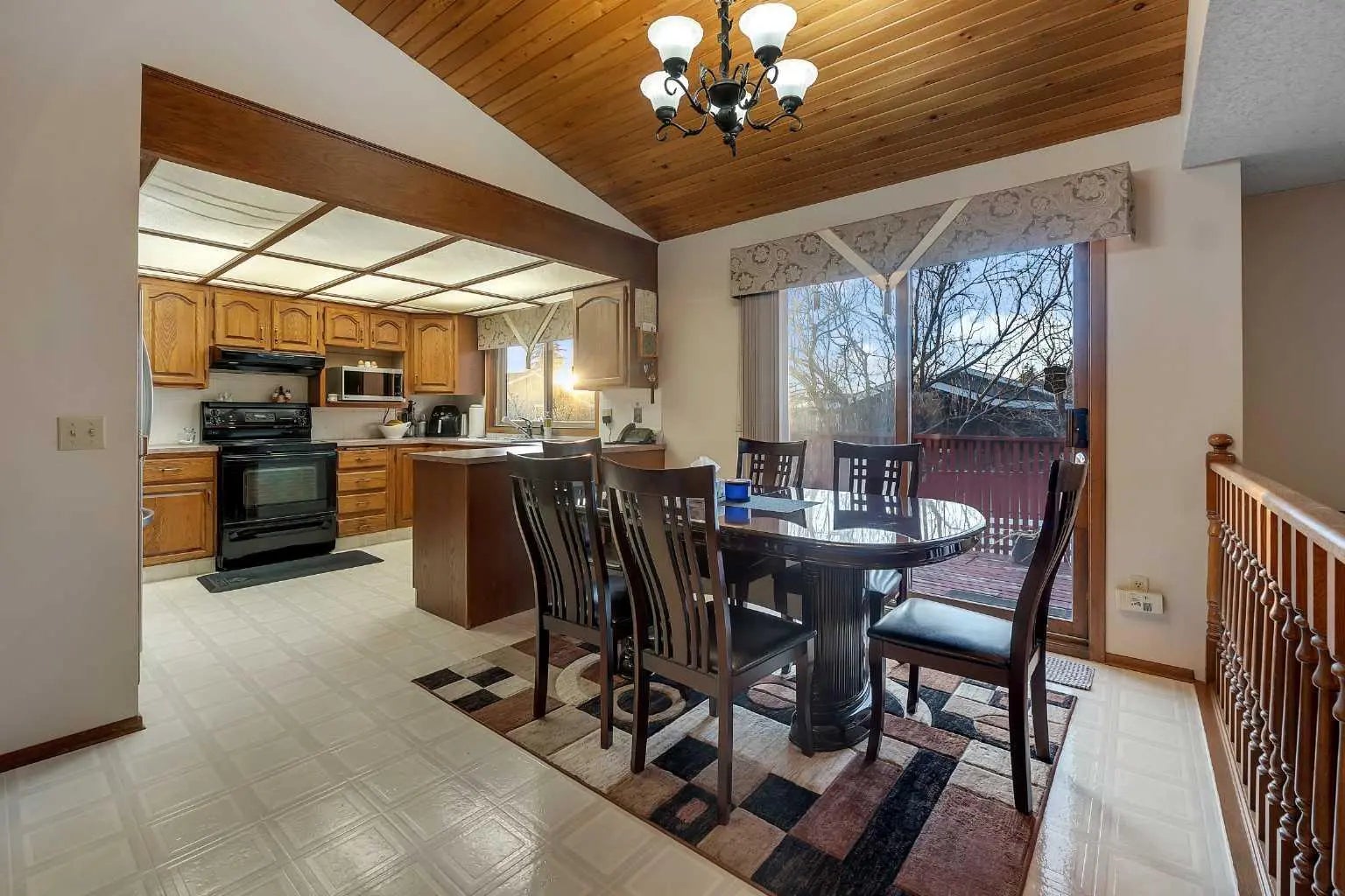 48 Castleglen Court Northeast, Calgary – Residential Detached Listing Photo 13