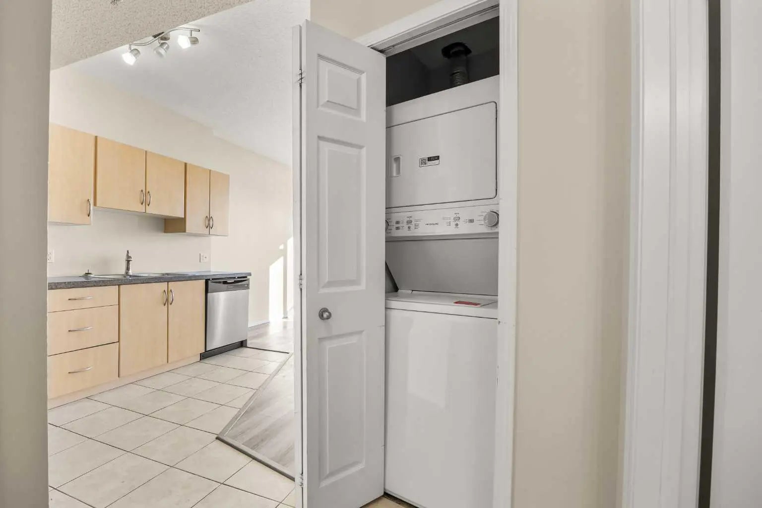 1906, 1053 10 Street Southwest, Calgary – Residential Apartment Listing Photo 18