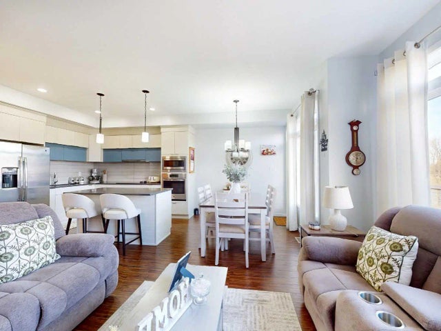 3, 402 Highlands Boulevard W, Lethbridge