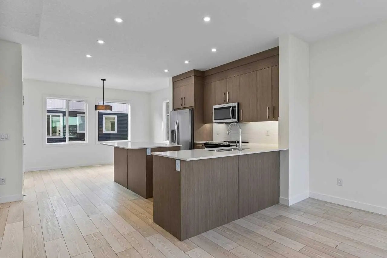 42 Corner Glen Manor Northeast, Calgary – Residential Row/Townhouse Listing Photo 10