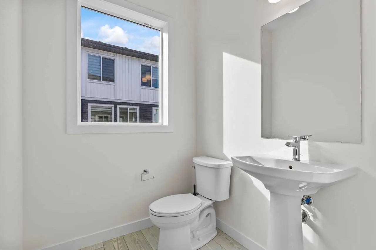 42 Corner Glen Manor Northeast, Calgary – Residential Row/Townhouse Listing Photo 21