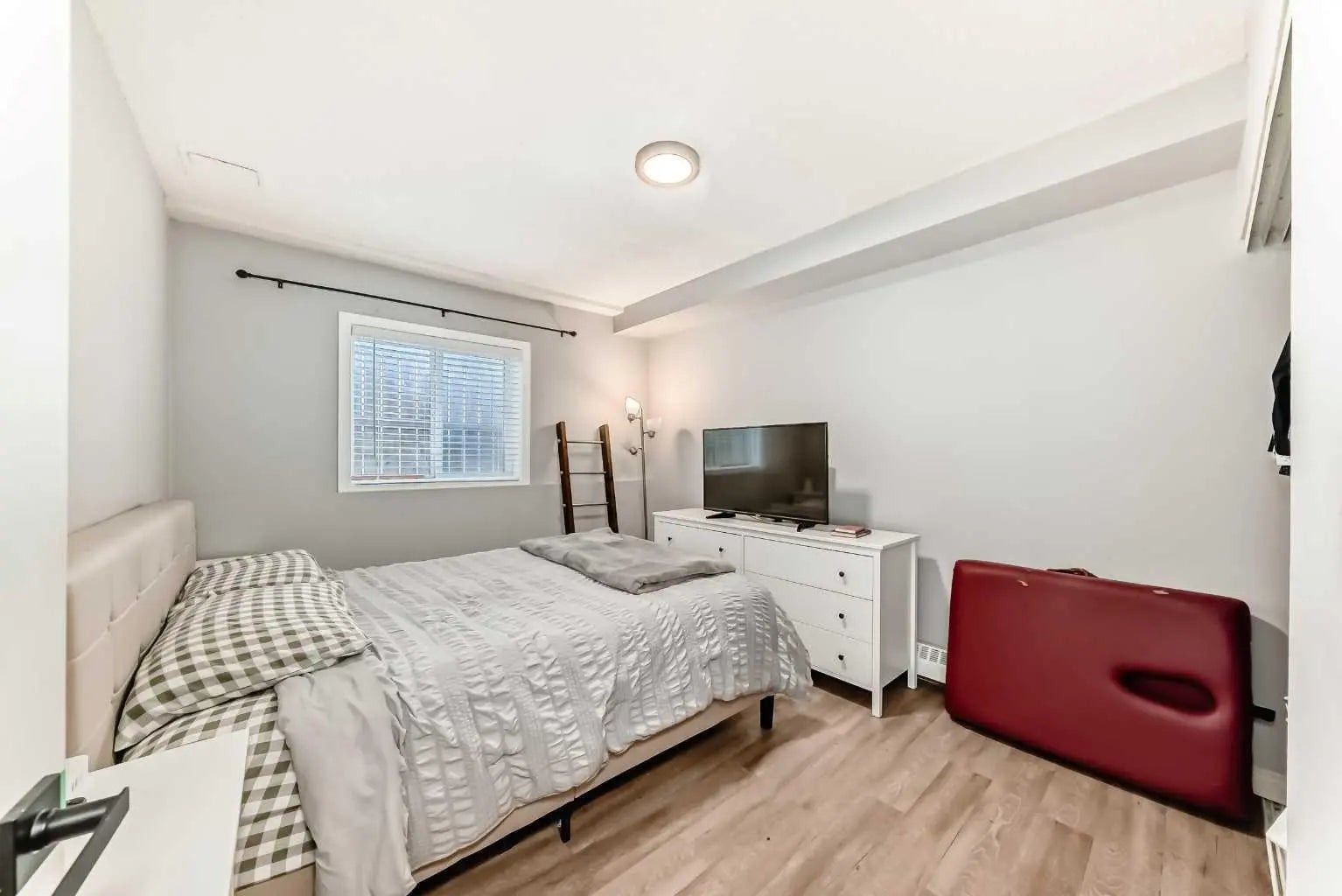 100, 2508 17 Street Southwest, Calgary – Residential Apartment Listing Photo 13