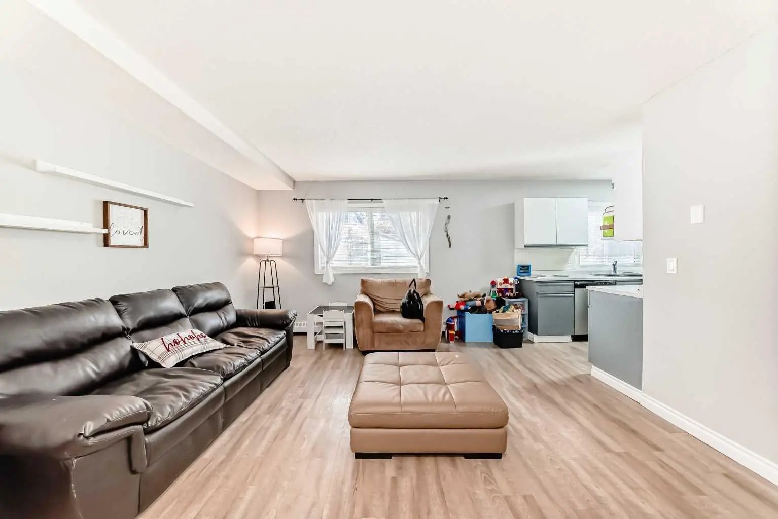 100, 2508 17 Street Southwest, Calgary – Residential Apartment Listing Photo 5