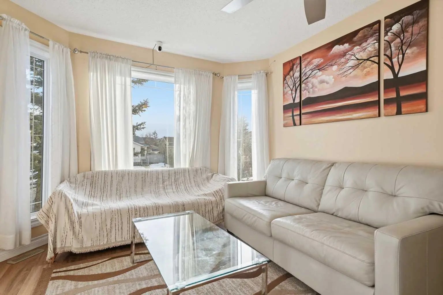 80 Taradale Drive S, Calgary – Residential Detached Listing Photo 2