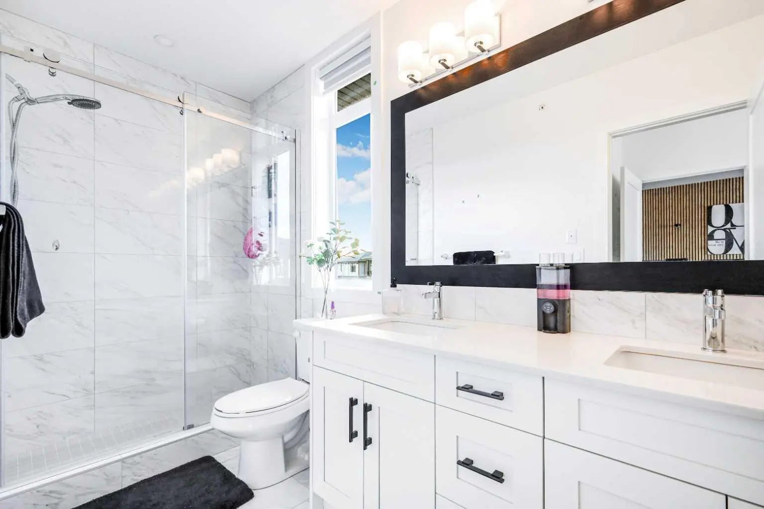 2401, 200 Seton Circle Southeast, Calgary – Residential Apartment Listing Photo 11