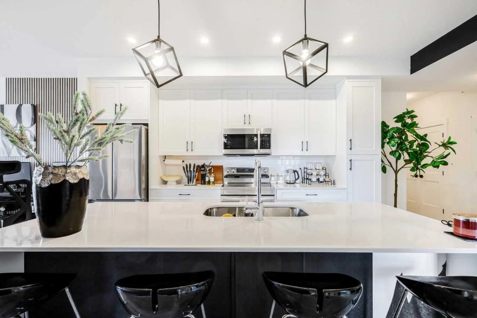 2401, 200 Seton Circle Southeast, Calgary – Residential Apartment Listing Photo 3