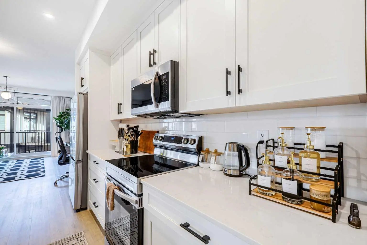 2401, 200 Seton Circle Southeast, Calgary – Residential Apartment Listing Photo 8