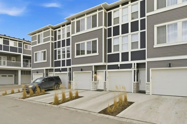 804, 33 Merganser Drive W, Chestermere