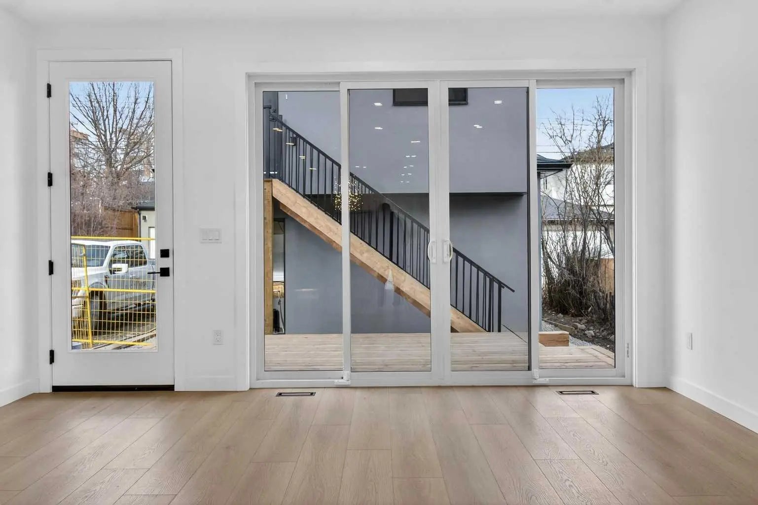 720 52 Avenue Southwest, Calgary – Residential Detached Listing Photo 14