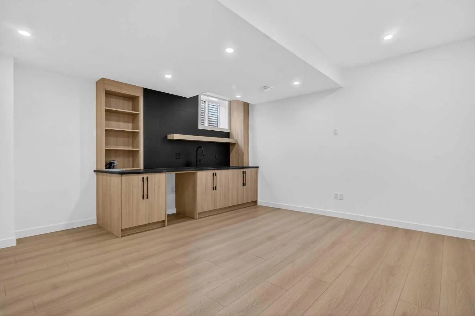 720 52 Avenue Southwest, Calgary – Residential Detached Listing Photo 39