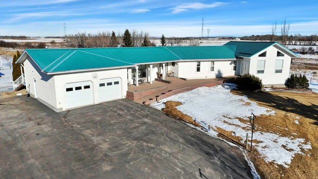 27556 Township Road 372  , Rural Red Deer County