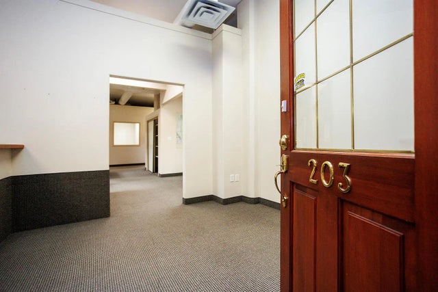 203, 4807 50 Avenue , Red Deer