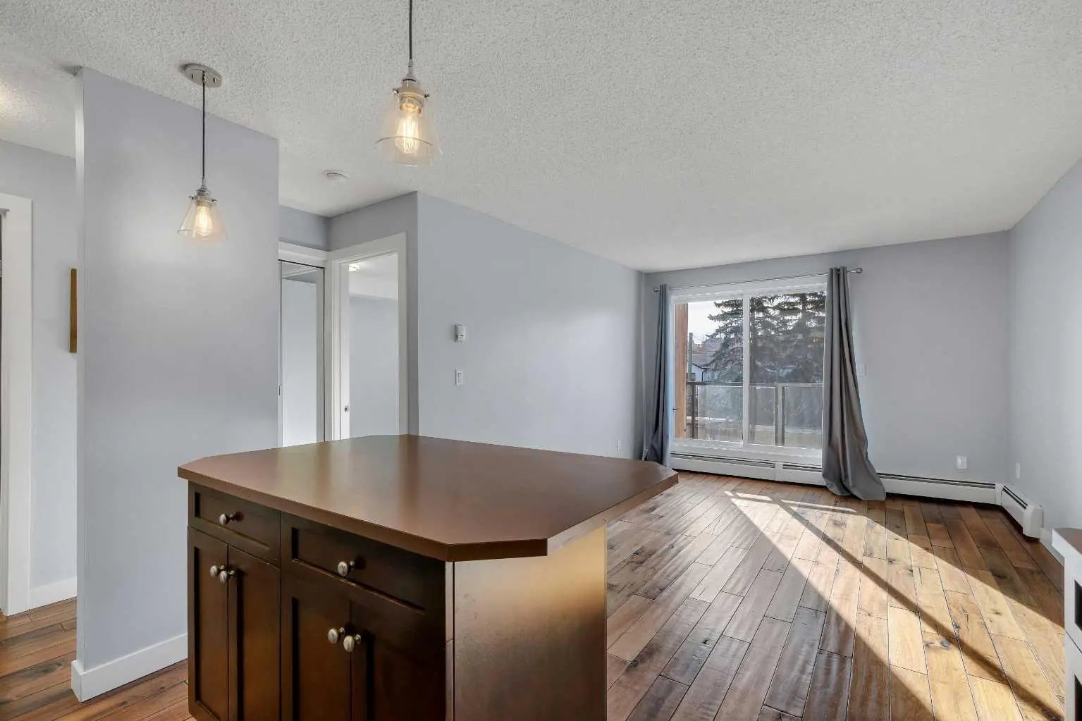 304, 1828 12 Avenue Southwest, Calgary – Residential Apartment Listing Photo 5