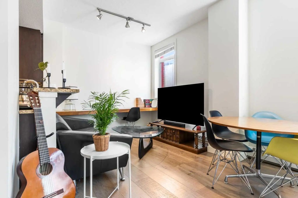 106, 333 22 Avenue Sw, Calgary