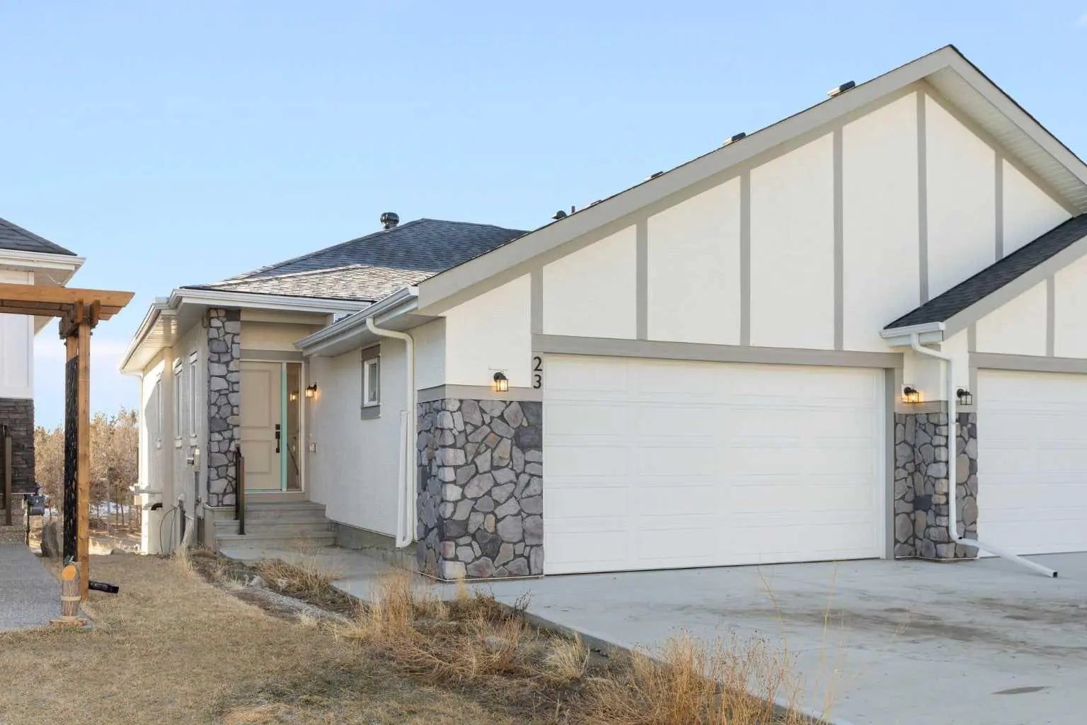 23 St. Andrews Close , Lyalta – Residential Semi Detached (Half Duplex) Listing Photo 2