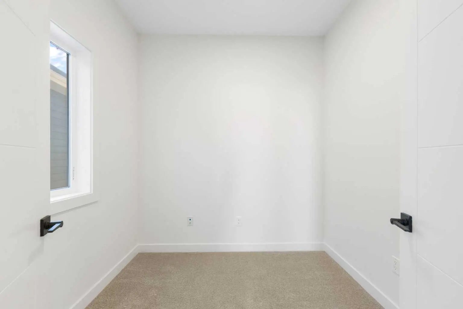 23 St. Andrews Close , Lyalta – Residential Semi Detached (Half Duplex) Listing Photo 6