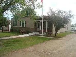 416 Arena  , Trochu