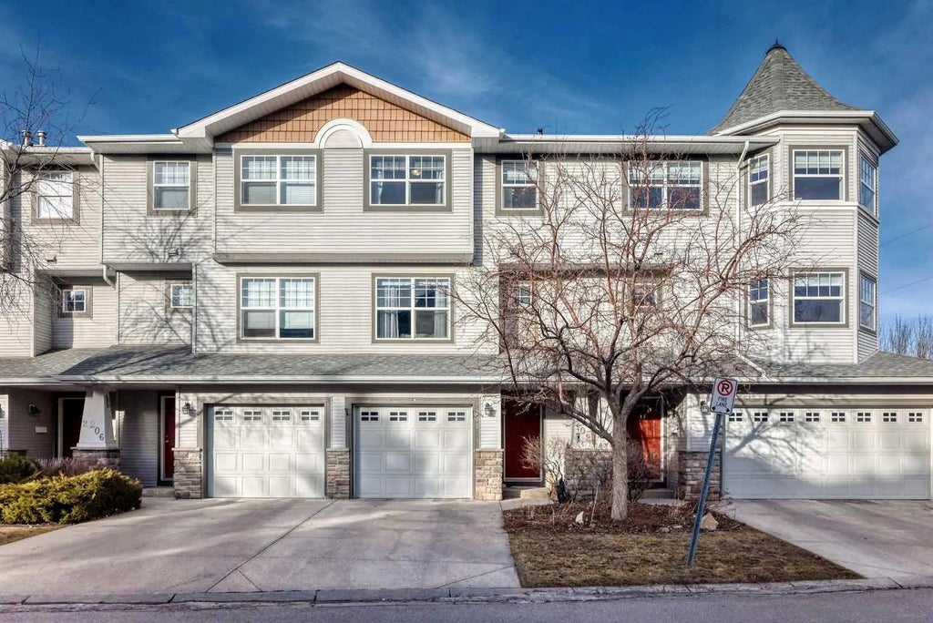 202 Inglewood Grove Se, Calgary