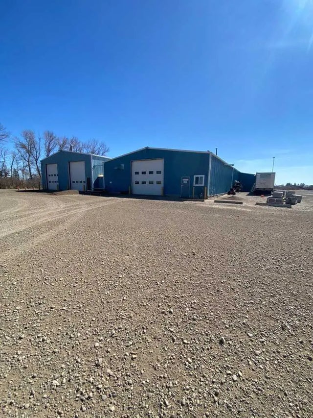 144023 Tr192  N, Rural Newell, County of