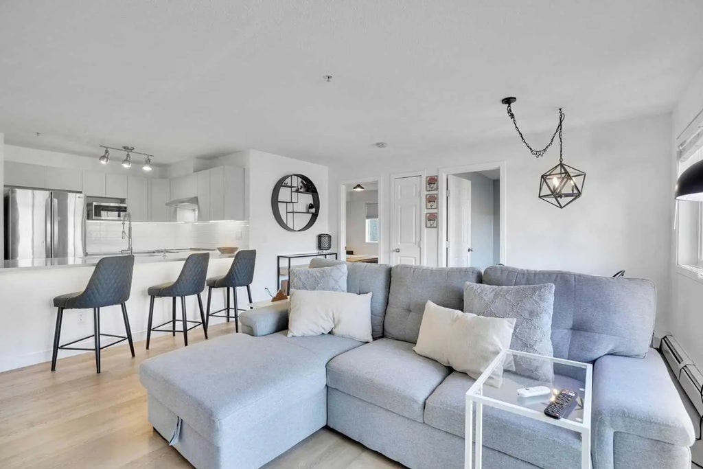 203, 1833 11 Avenue Sw, Calgary